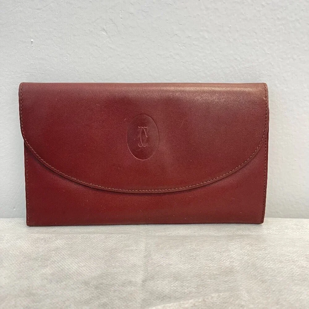 Must De Cartier Vintage Bordeaux Tri-fold Kisslock Leather Wallet - Preowned